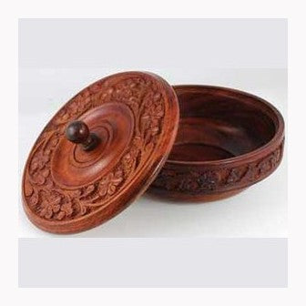Cuenco ritual de madera con tapa