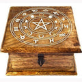 Caja de madera con las fases lunares del zodíaco de 7" x 7" x 3 1/2"