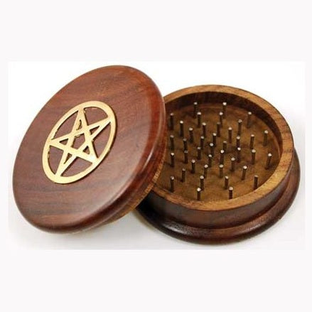 Molinillo de hierbas con forma de pentagrama